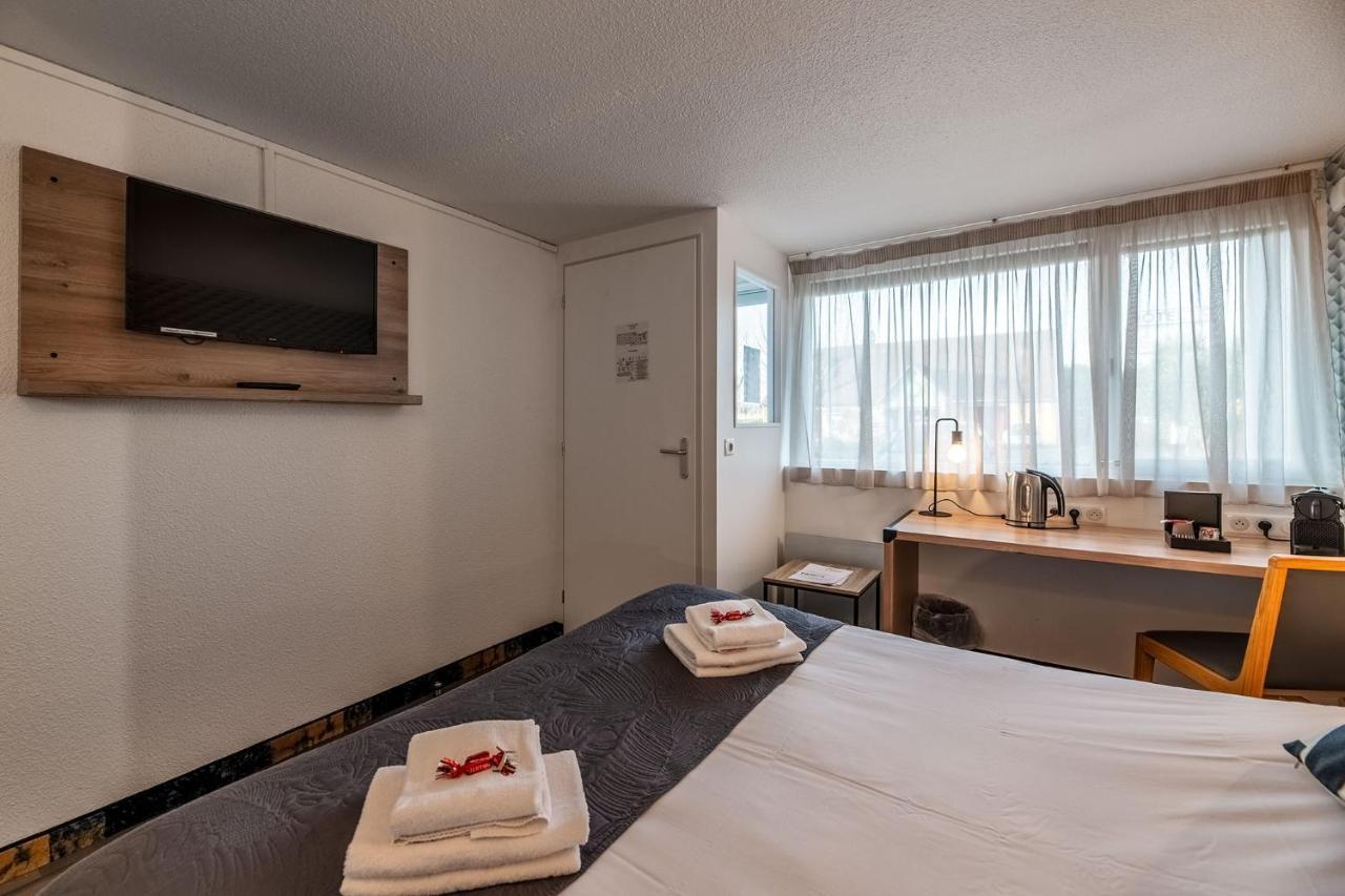 Hotel Le Cyrano Bergerac Kültér fotó