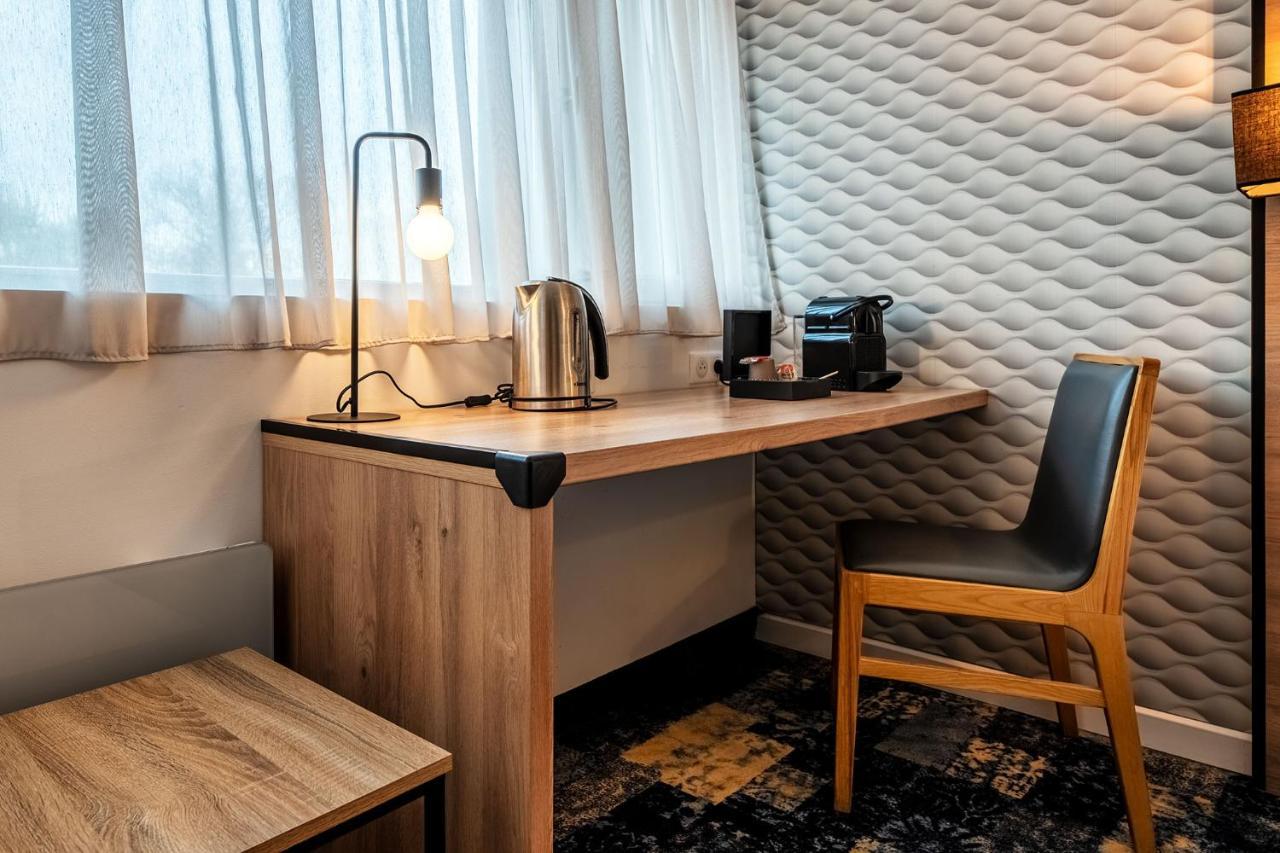 Hotel Le Cyrano Bergerac Kültér fotó